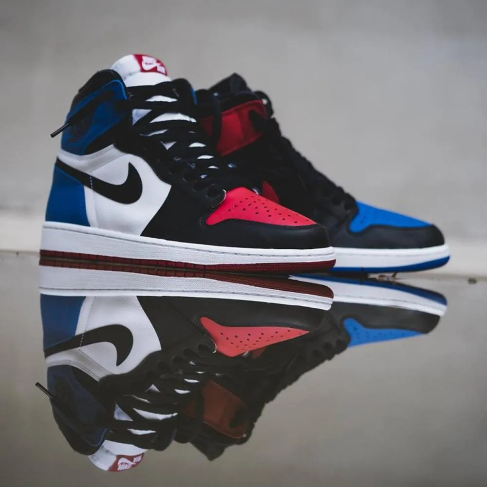 Air Jordan 1 High Retro Top 3
