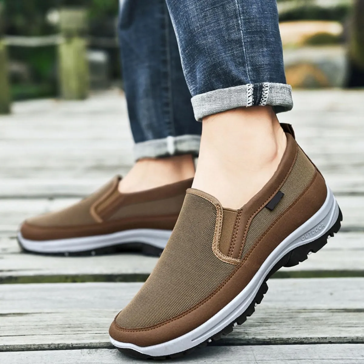 Auguscare Shoes Men, Men's Arch Support Slip-On Canvas Loafers, Casual Non Slip Orthopedic Walking Sneakers