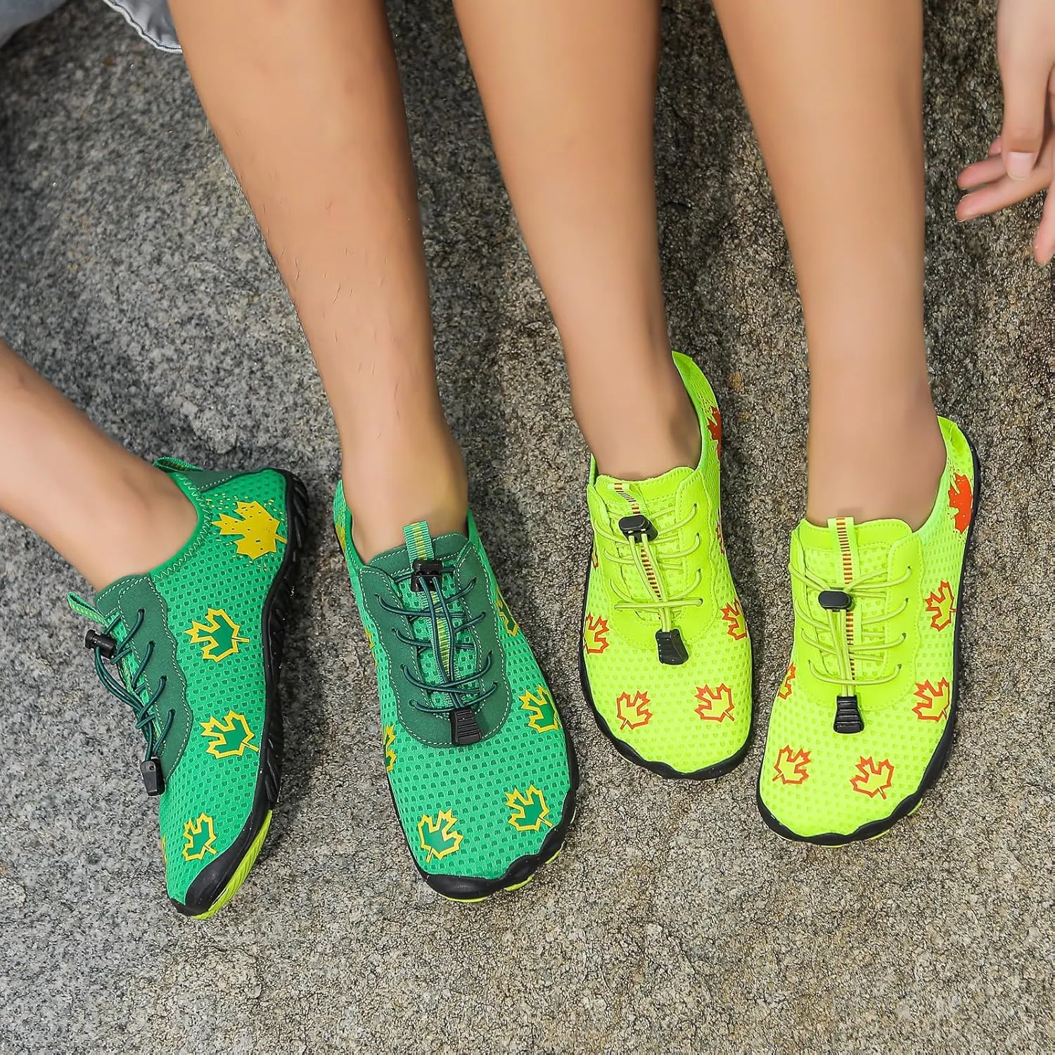 Hike Barefoot Shoes Women, Maple Leaf Print Grounded Barefoot Footwear Shoes, Neuropathy Walking Shoe Wide Toe Box Zero Drop Beach Sneakers for Gym Athletic Walking Running Sneakers Water Resistant