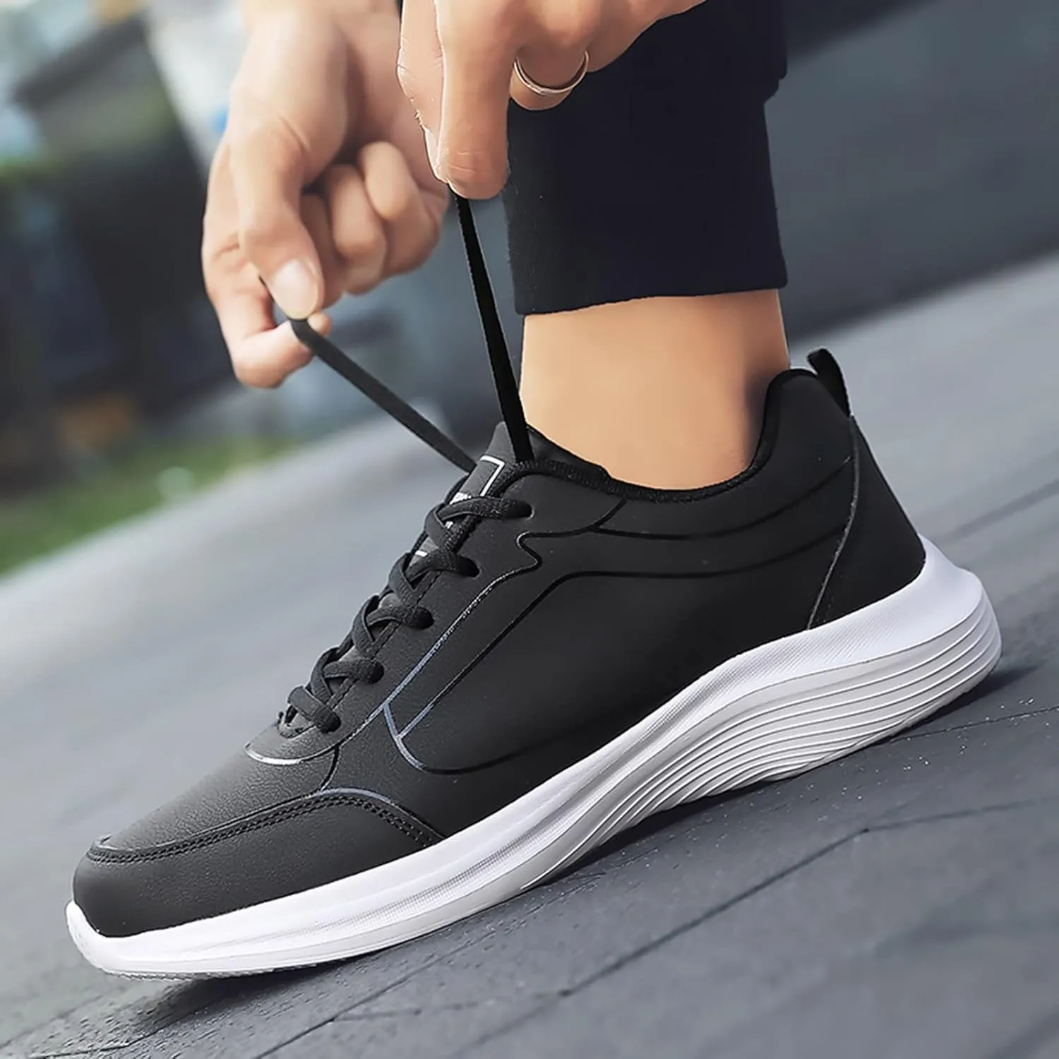 Men's Fashion Sneakers Fashion Men Sports Shoes Flat Non Slip Lace Up Upper Lightweight and Comfortable