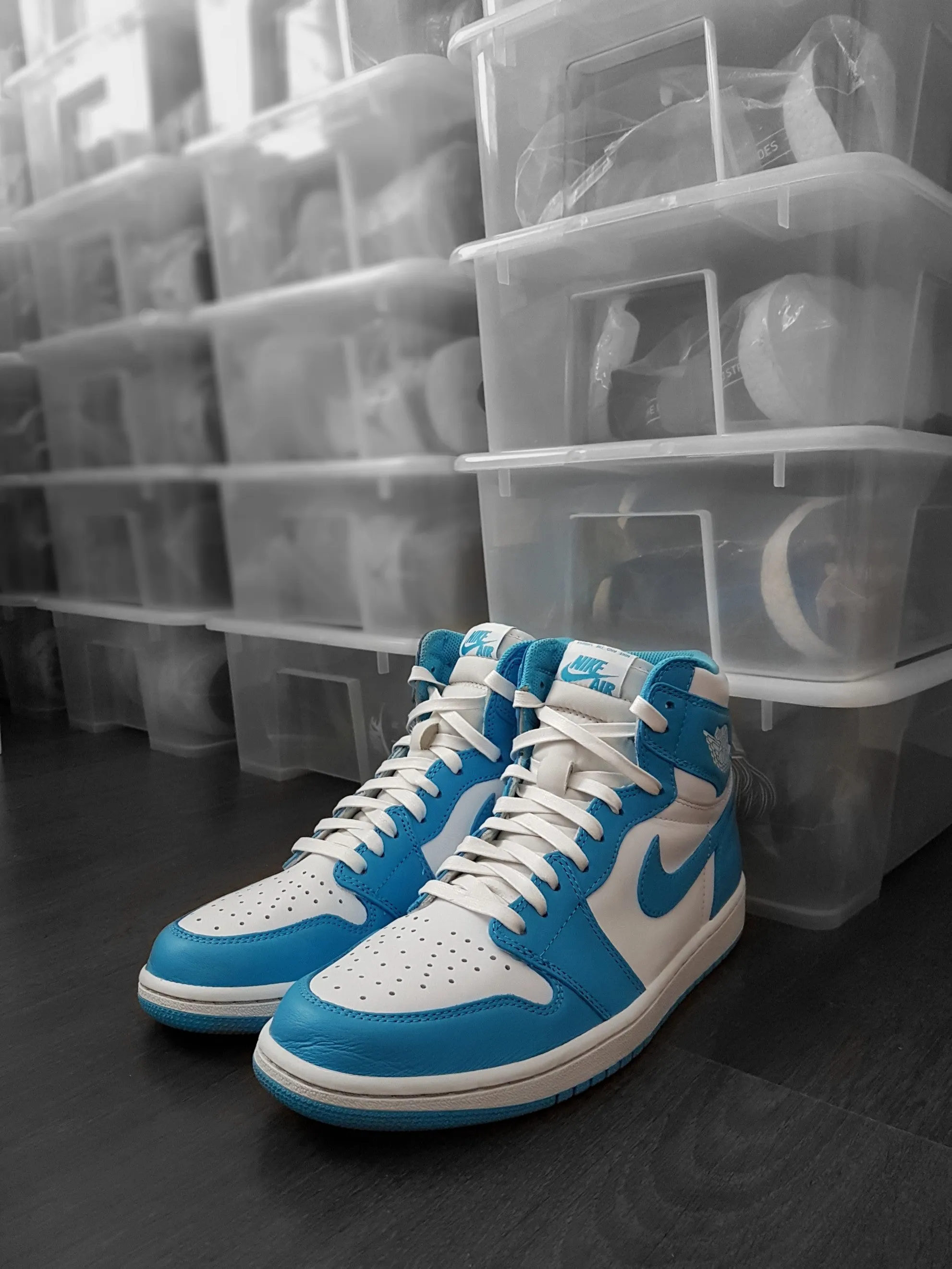 White Waxed Flat Laces